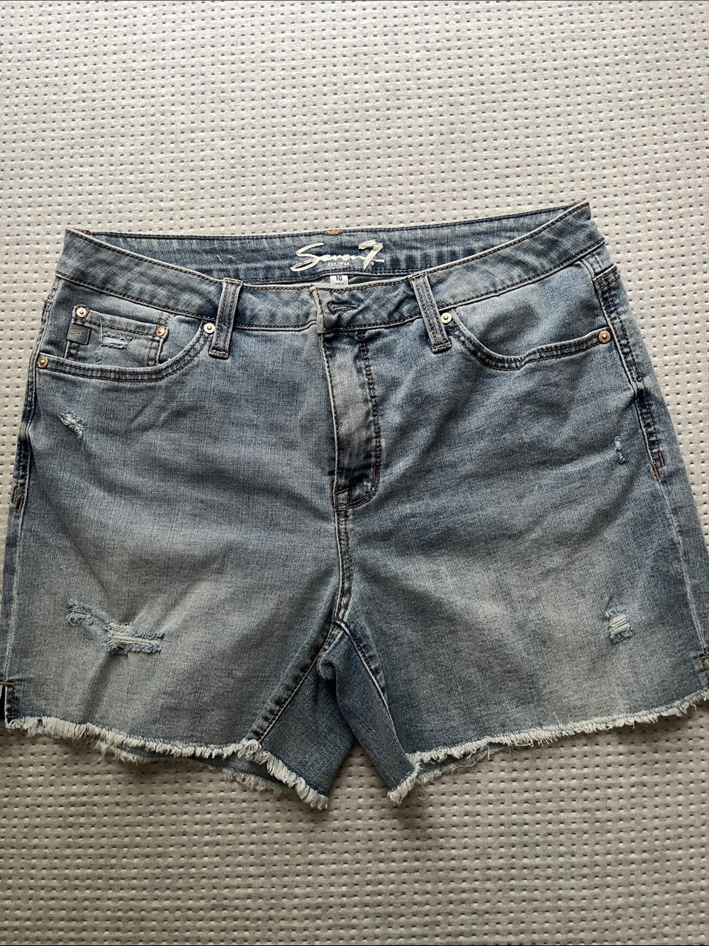 Seven7 Women's Faded Blue Distressed Denim Cutoff Shorts
